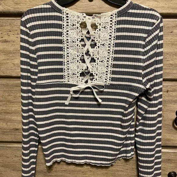 American Rag - Picture 2 of 5